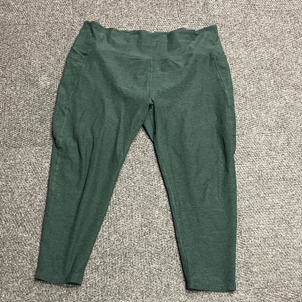 Beyond yoga heathered green work out leggings 3X capri casual stretch workout - Picture 1 of 4